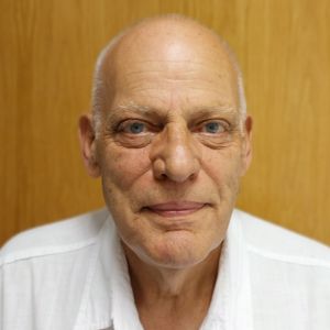 dr. Kubatov Miklós