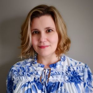 dr. Törkála Renáta